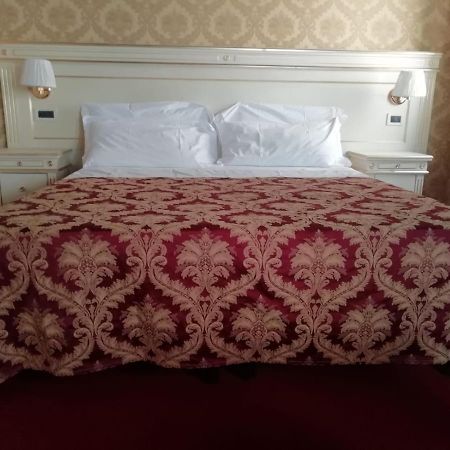Отель Casa Margot Венеция Экстерьер фото