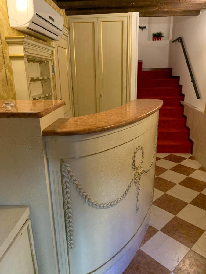 Отель Casa Margot Венеция Экстерьер фото